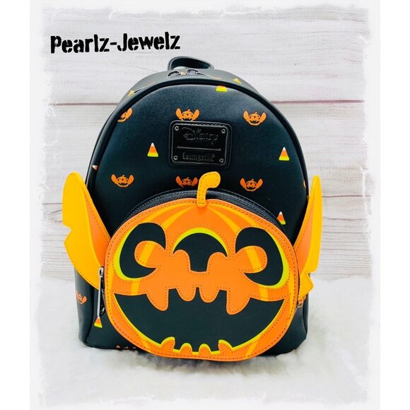 jack o lantern stitch mini backpack Loungefly Disney Lilo & Jack-o'-lantern Stitch this mini backpack doesnt disappoint Loungefly Lilo & Stitch Jack-o´-lantern